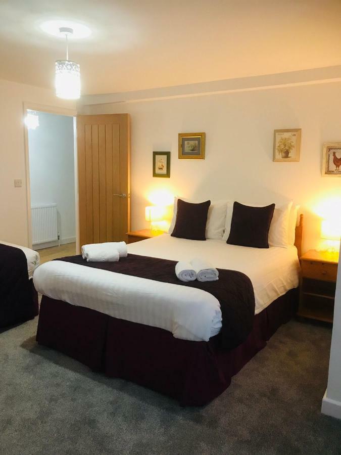 Beautiful Apartment,No 1, With Parking Ilfracombe Buitenkant foto
