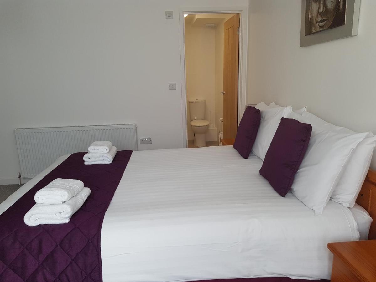 Beautiful Apartment,No 1, With Parking Ilfracombe Buitenkant foto